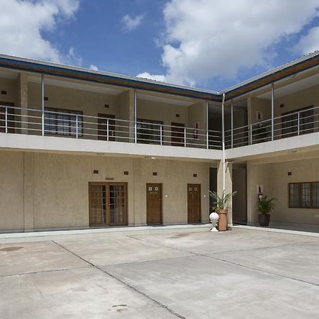 Mokorro Hotel Chingola Exterior photo